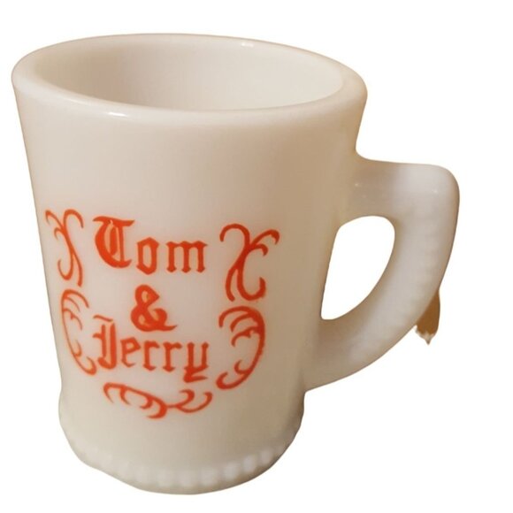 Vintage McKee Tom & Jerry Eggnog Mugs Cups Milk Glass Hobnail Set of 6 - Picture 1 of 7